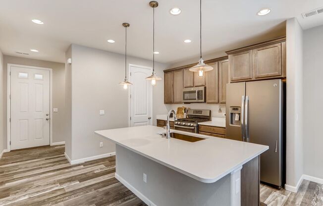 AVAILABLE FOR MOVE IN ON AUGUST 1ST!