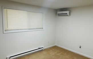 3 beds, 1 bath, $2,200