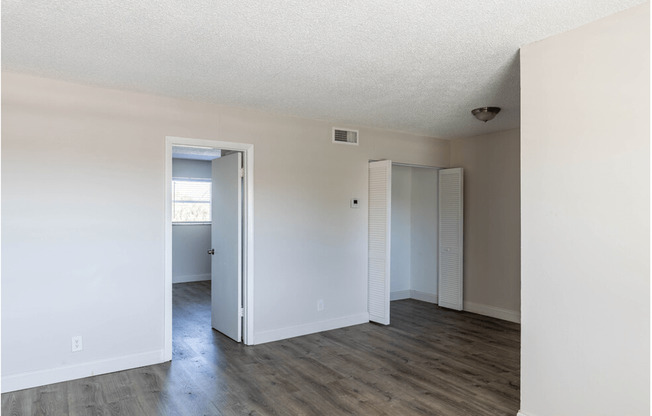 1 bed, 1 bath, 750 sqft, $1,689, Unit 9B