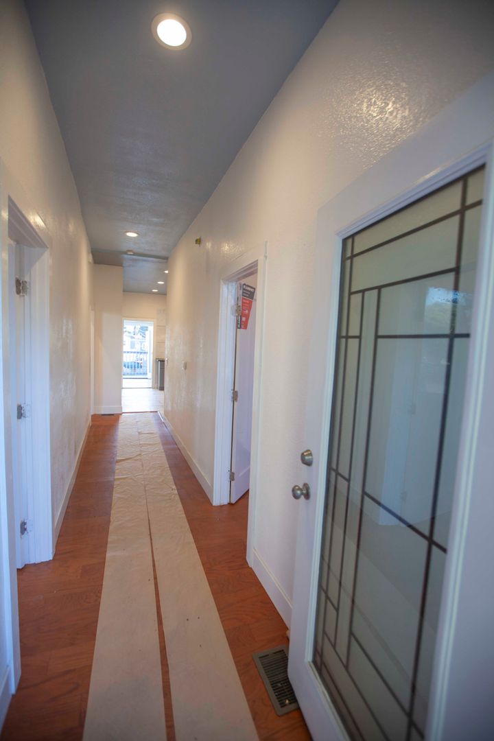 Charming Oceanveiw Renovated Single-Family House 4Br3Ba!