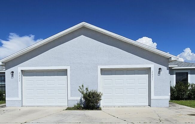 Spacious 3-Bedroom, 2-Bath Duplex in Cape Coral