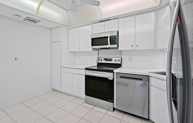 Move-In Made Easy: Pay Just Security + 50% OFF First Month!