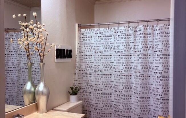 2 beds, 2 baths, 1,202 sqft, $905, Unit 0104