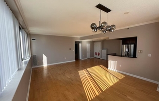 2 beds, 2 baths, 1,200 sqft, $4,000, Unit 716