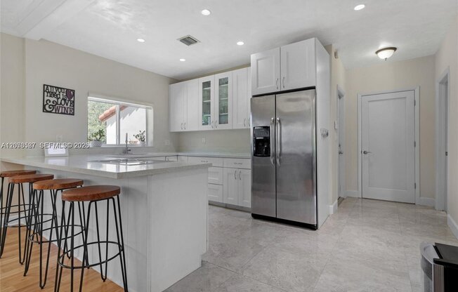 535 SW 39 AVE