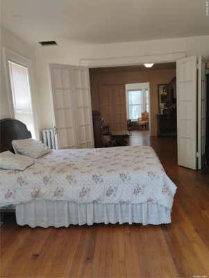 2 beds, 1 bath, $2,400