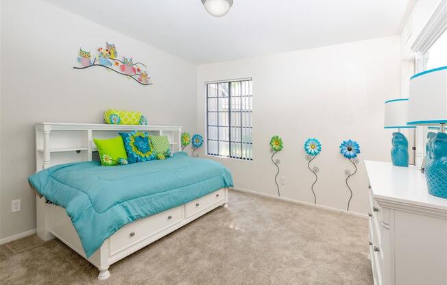 Second Bedroom at Heron Pointe Apartments & Townhomes, California