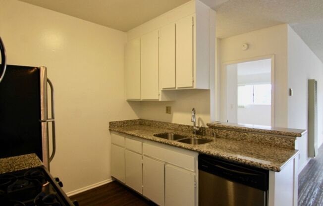 1 bed, 1 bath, $1,895, Unit 0303