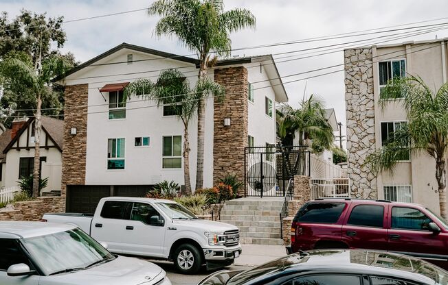 1 bed, 1 bath, 550 sqft, $2,695, Unit #05