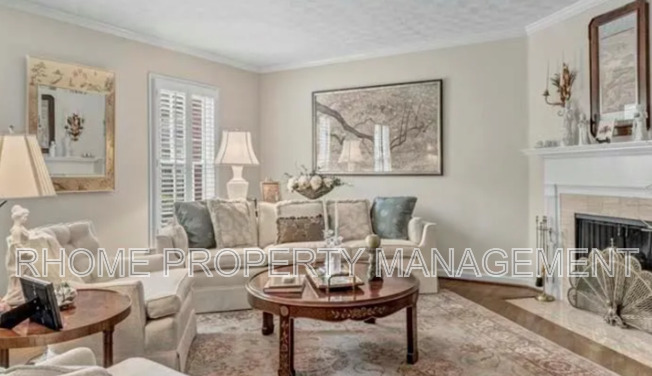 903 DUNWOODY CHACE