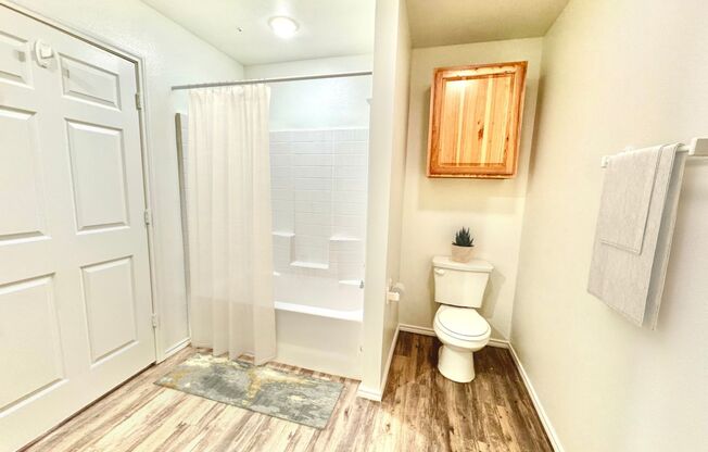 SELF SHOWING!! Enhanced Convenience: 3/2 Home Move-In Ready!!!