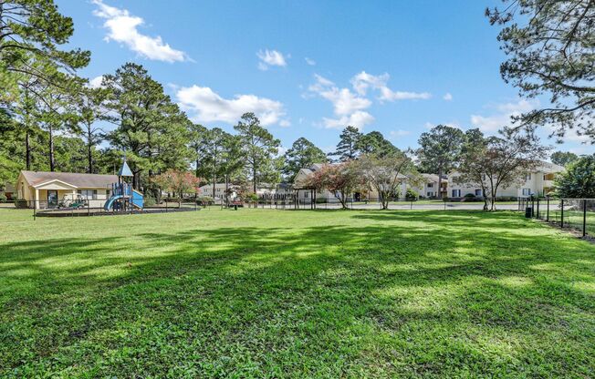 3 beds, 2 baths, 990 sqft, $1,200, Unit 06D