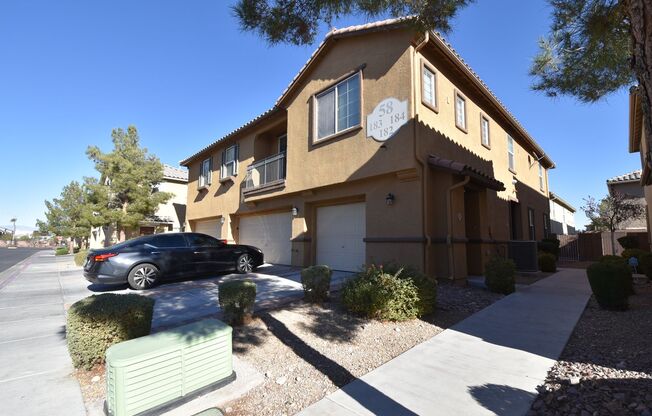 2 beds, 2 baths, $1,840, Unit # 184