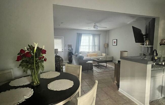 Upgraded 2BR Home in Alpharetta w/ New Appliances & Scenic Views