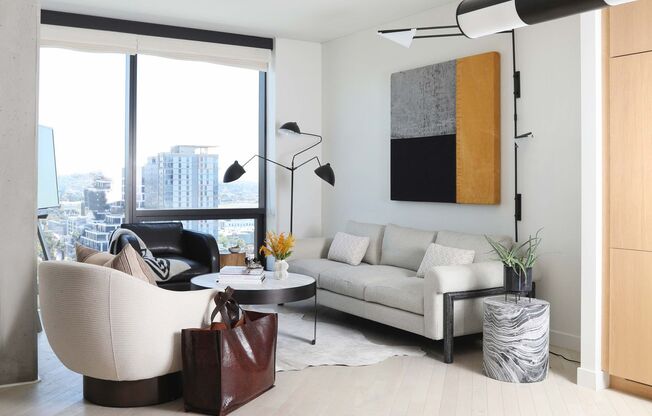 1 bed, 1 bath, 816 sqft, $3,320, Unit 0707