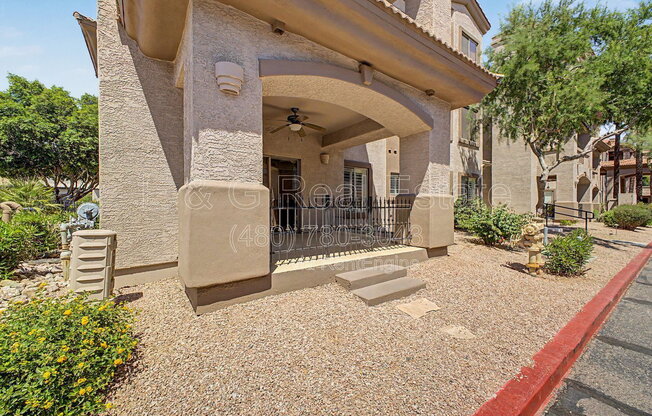 2 beds, 2 baths, 1,299 sqft, $1,895, Unit Unit 1186