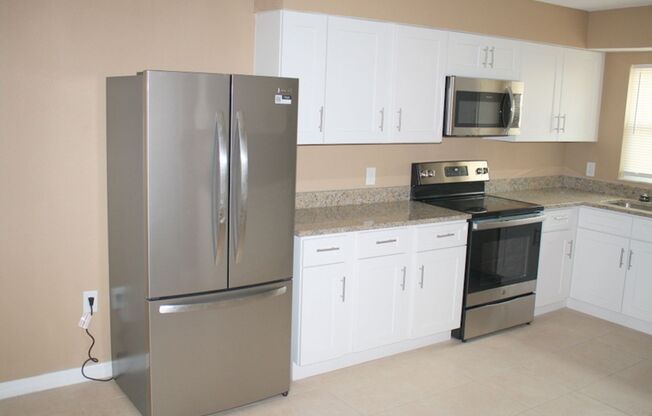 Beautiful Updated Condo