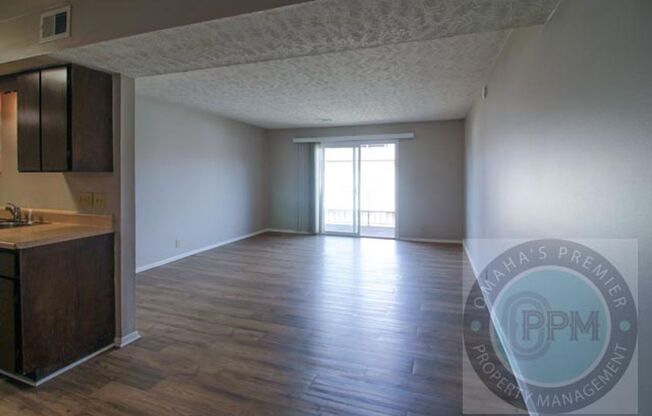 2 beds, 1 bath, 925 sqft, $935, Unit 820/301