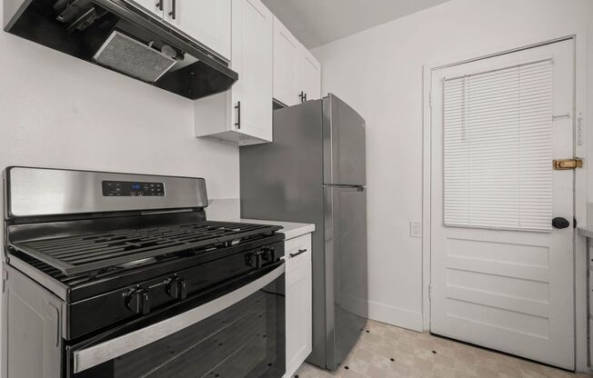 2267 W Adams Blvd.