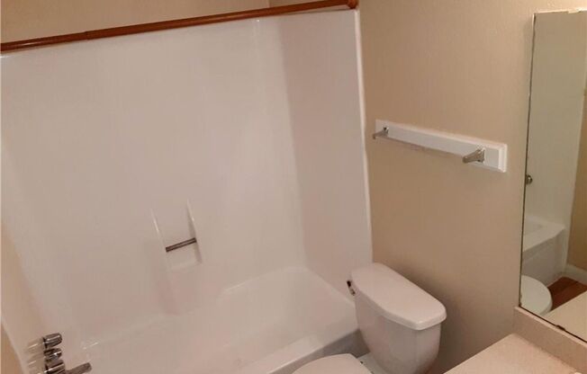 Studio, 1 bath, $1,150, Unit # 119