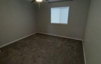 2 beds, 2 baths, $1,250, Unit Unit A