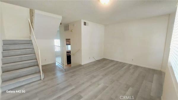 4904 ITHACA AVE