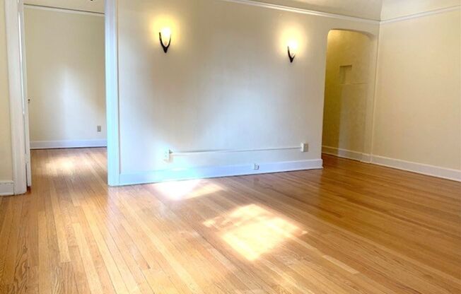 West Coast Arms Apartments