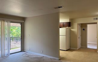 1 Bedroom Condo with pool, spa, tennis court.INCLUDE SOME UTILITIES.