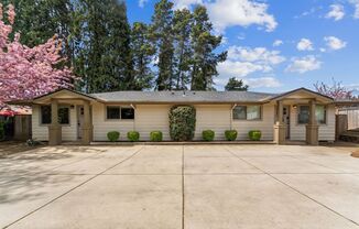 519 NW ADAMS AVE