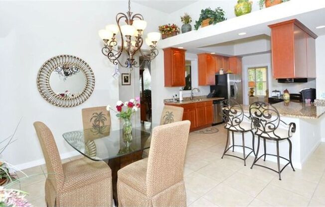4-bd, 4-bth in The Isles - One Of Palmer Ranch’s Most Sought After Community