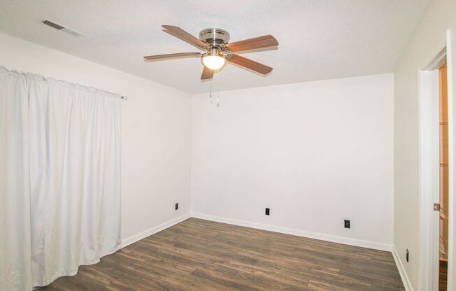 2 beds, 2 baths, $1,495