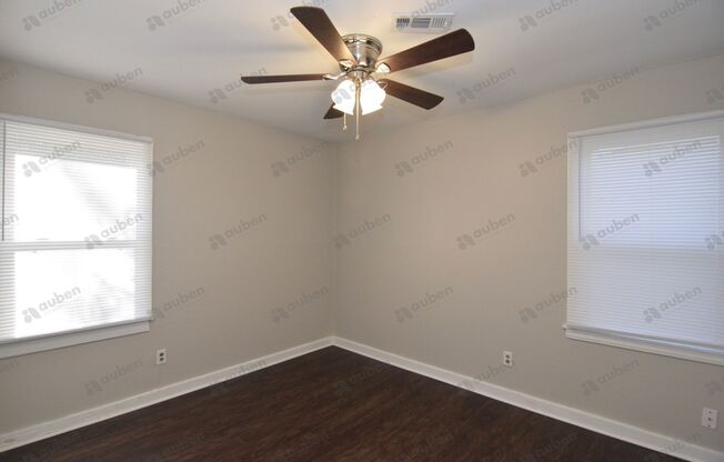 2 beds, 1 bath, $1,000