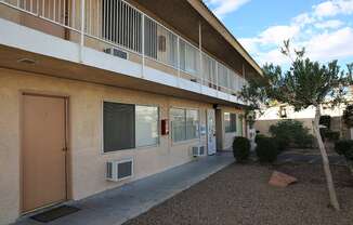 Sugartree Apartments