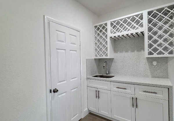 4783 NW FLAGLER TER
