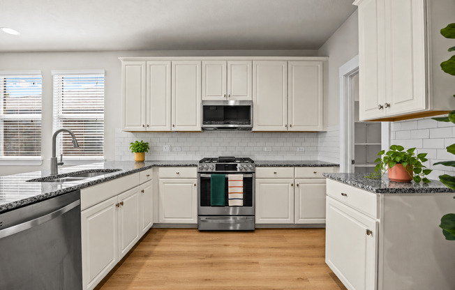1516 William Bee Dr, Leander, Texas 78641