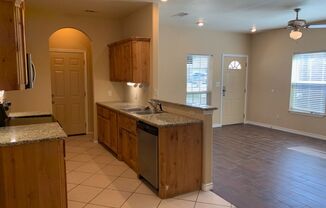 3 beds, 2 baths, $1,550