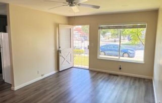 01947 - Lease Up - 451 Carneros Ave