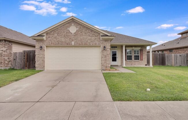 8026 Barlovento - 3/bedroom 2/bathroom - $2,295/month
