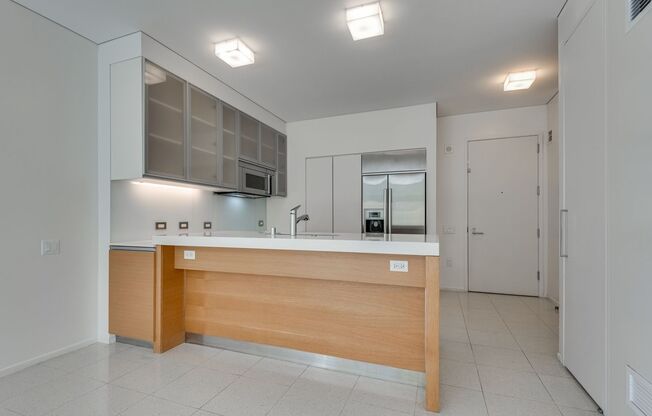 1 bed, 1 bath, $2,650