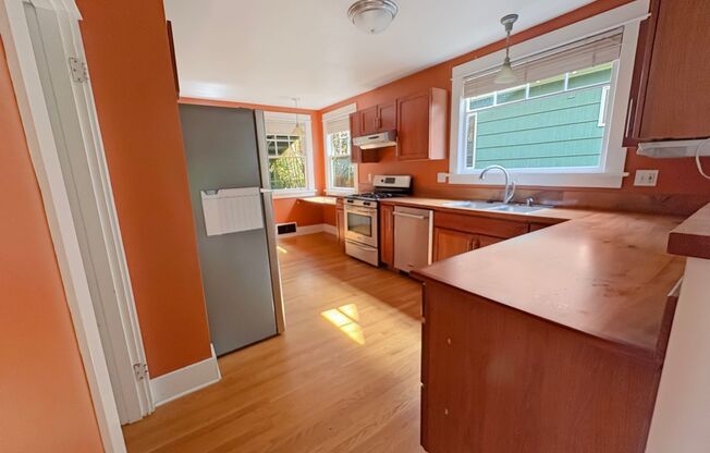 4 bed 2 bath NE Portland home