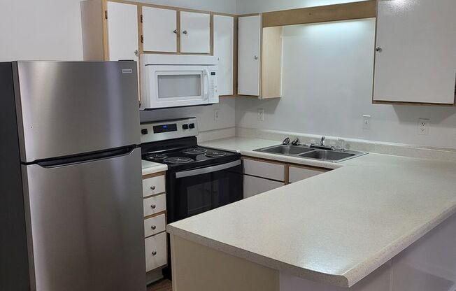 1 bed, 1 bath, 600 sqft, $900, Unit 190102B