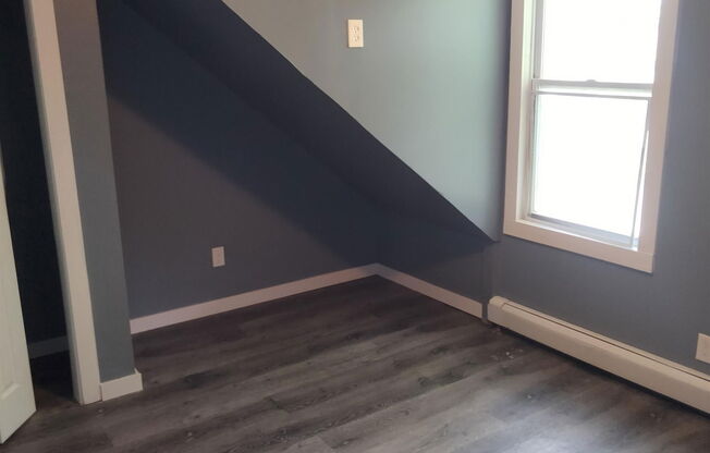 212 Martin St