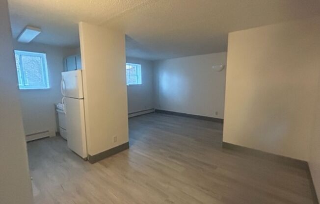 1 bed, 1 bath, 500 sqft, $800, Unit BCW220B