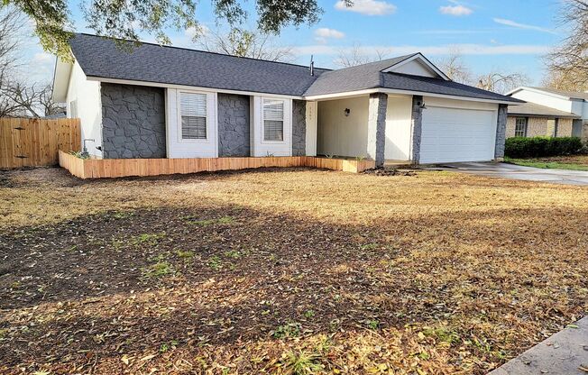 Beautiful 3 BR / 2 BA Home for Rent in Round Rock!