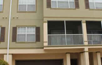 2352 Grand Central Parkway Unit 19