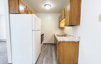 2 beds, 1 bath, 750 sqft, $695, Unit 21