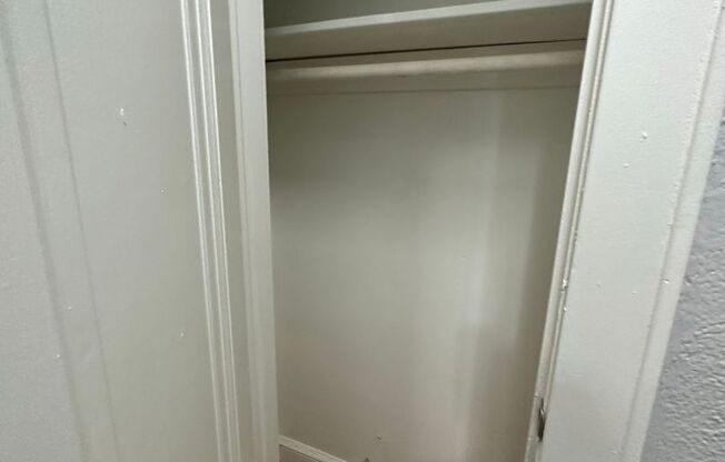 1 bed, 1 bath, $1,950, Unit A41