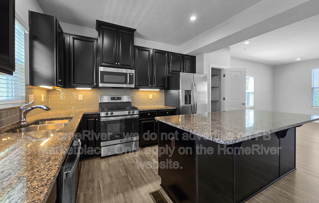137 CURTIS CT