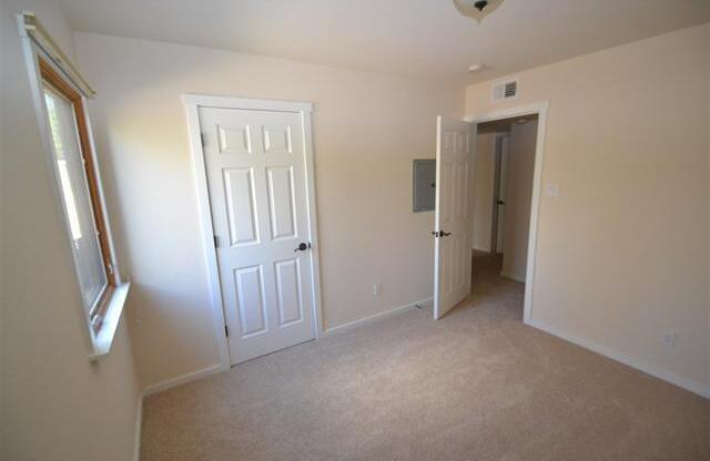 Ground Level 2 Bedroom Condo Available!