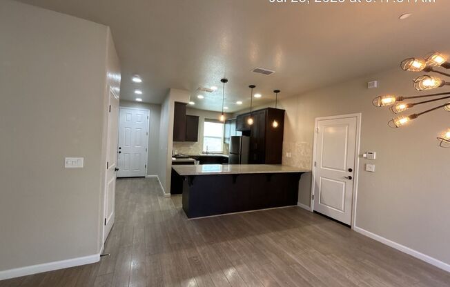 Upgraded 3 Bed, 2 Bath Home in North Sacramento Area.